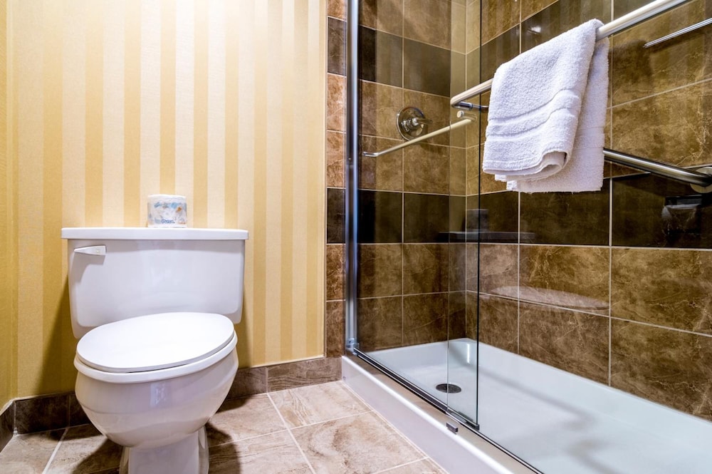 Sinbads Hotel And Suites 50/50