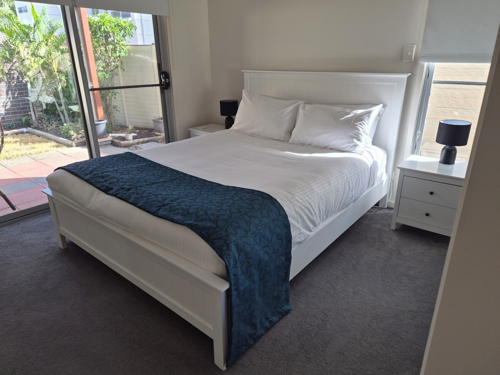 Quarterdecks Retreat 20/50