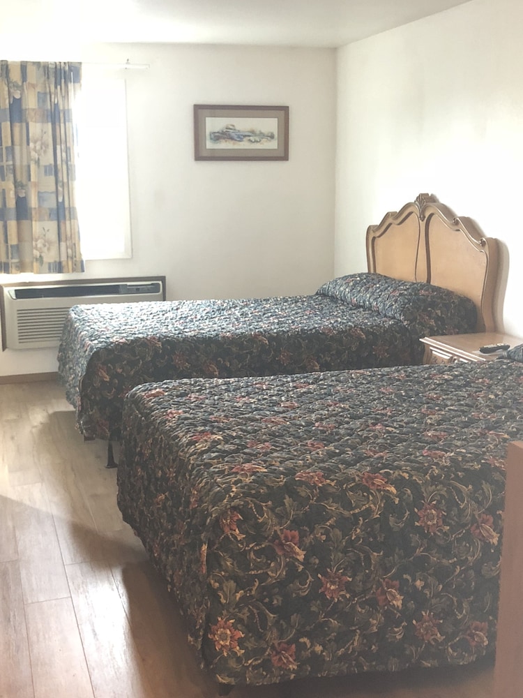 Neva Jean Motel 39/65
