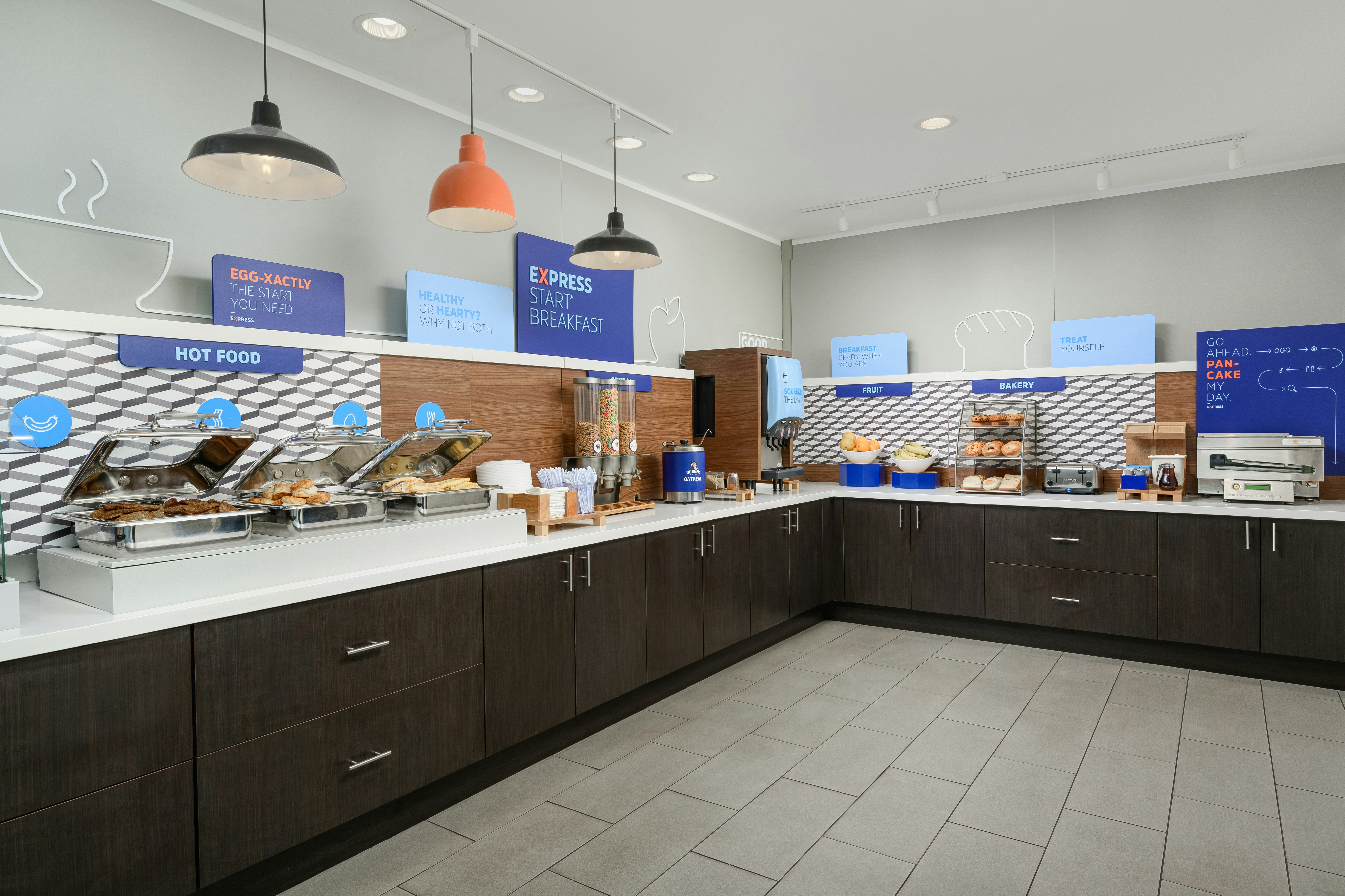 Holiday Inn Express Hotel & Suites Tullahoma 8/47