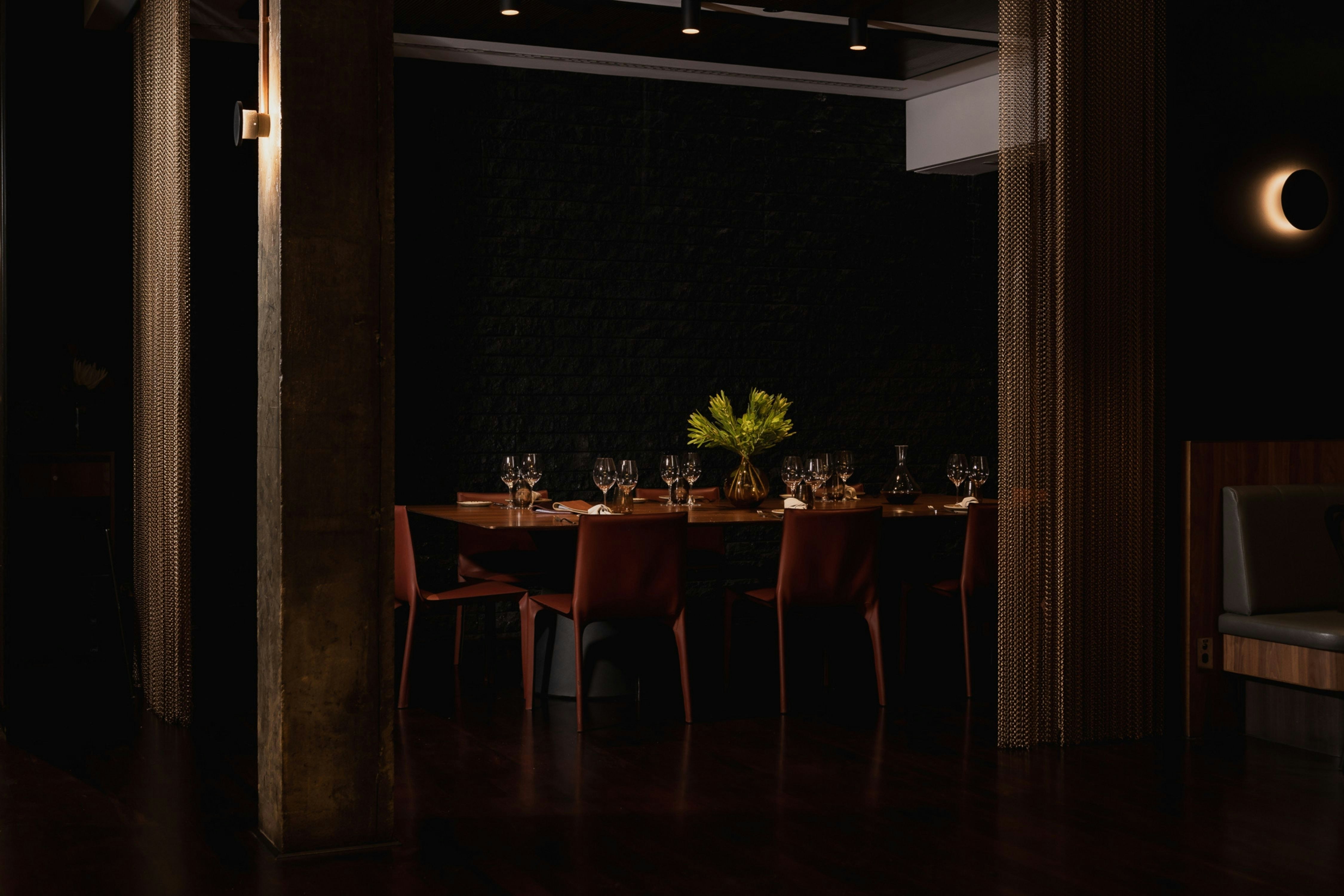 Parmelia Hilton 47/65