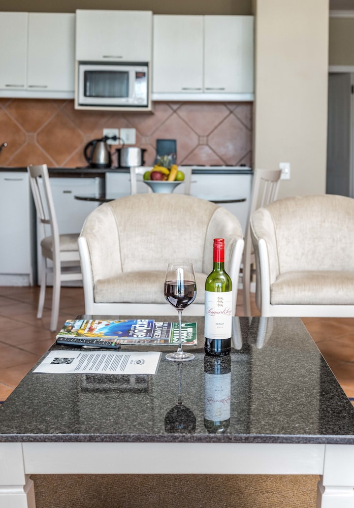 Cape Town Beachfront Apartments At Leisure Bay 42/50