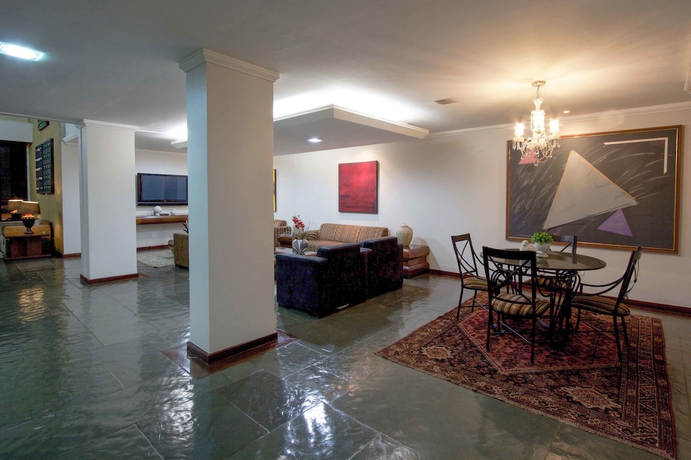 BRISTOL EXCELER PLAZA HOTEL 42/67