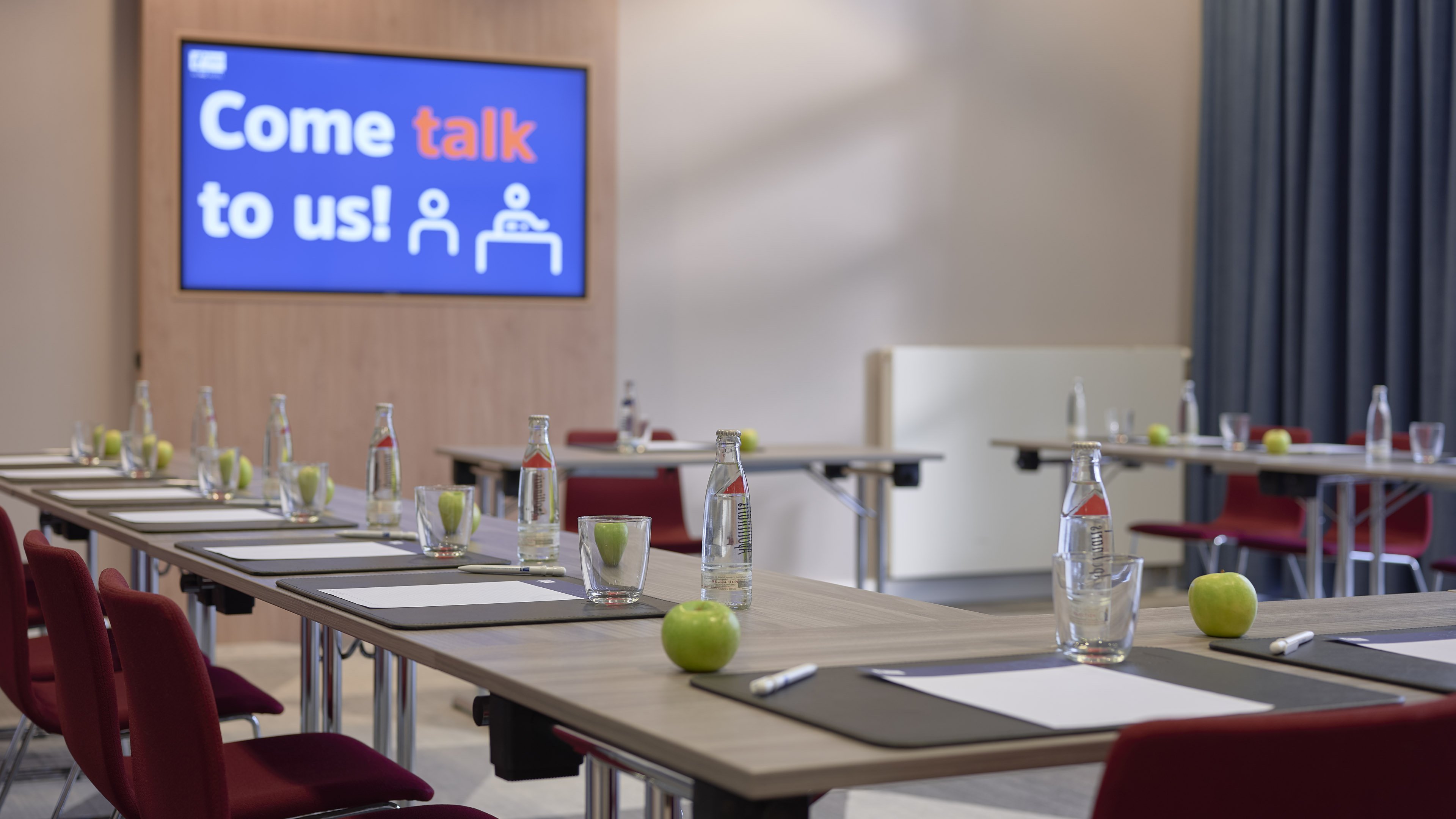 HOLIDAY INN EXPRESS FRANKFURT MESSE 31/40