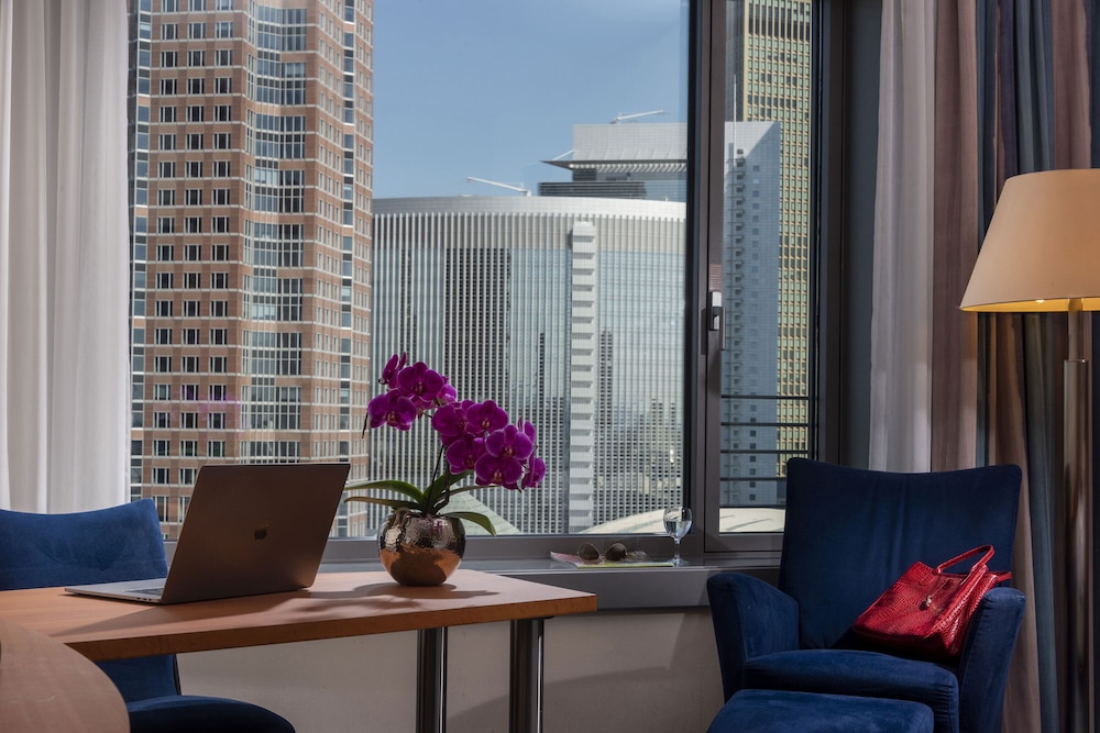 Maritim Hotel Frankfurt 44/72