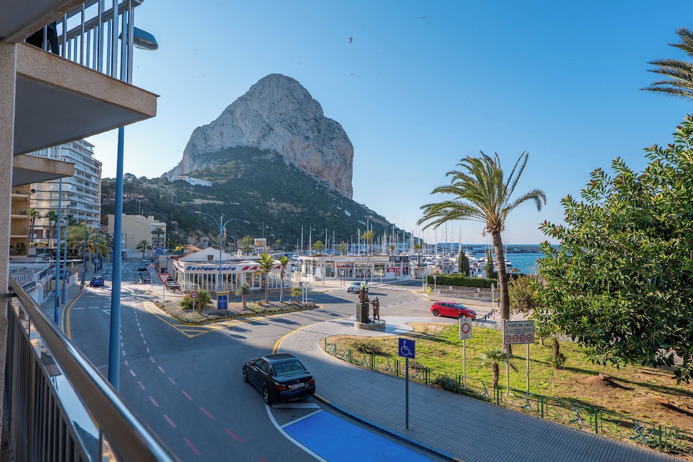 Porto Calpe 69/77