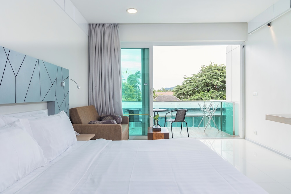 Balcony Sea View Room