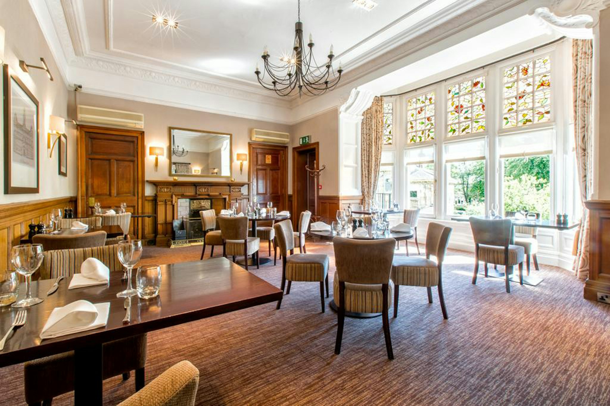Sherbrooke Castle Hotel 48/53