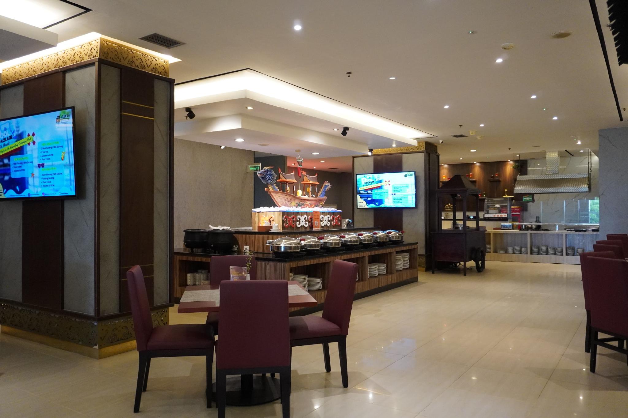 Aquarius Boutique Hotel 40/50