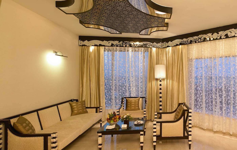The Zuri Whitefield, Bengaluru 32/50