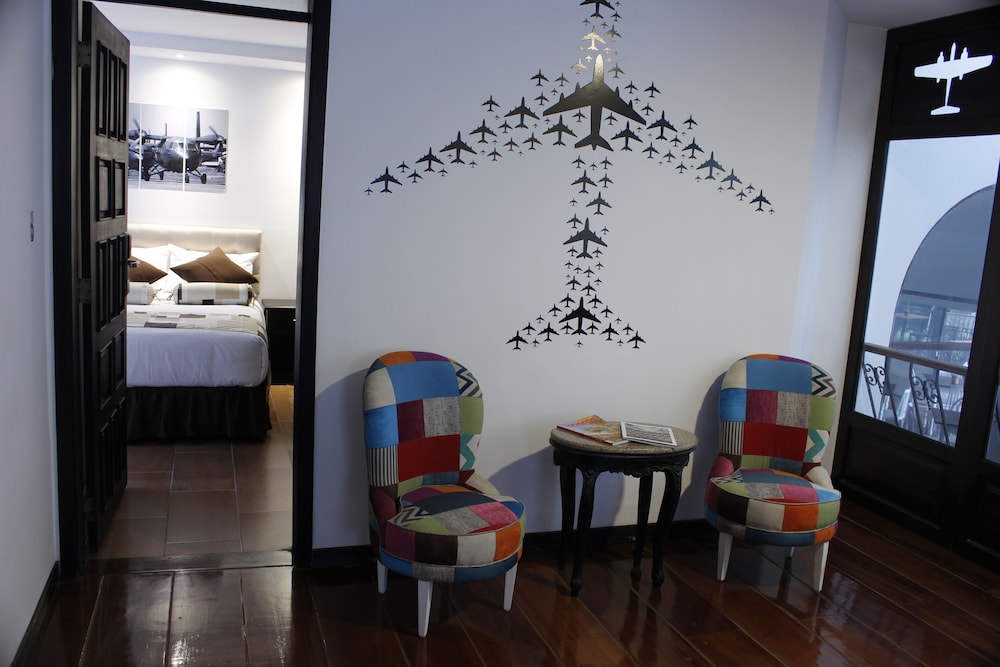 Air Suites Hotel Boutique 18/33