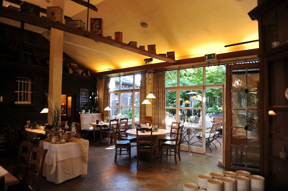 Wellings Romantik Hotel Zur Linde 47/57
