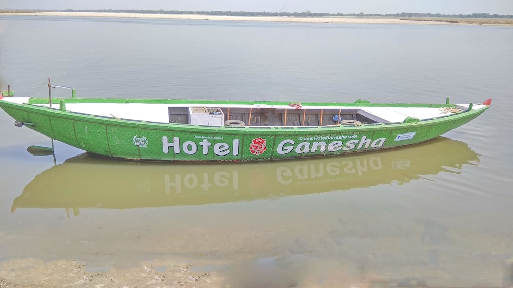 Hotel Ganesha 57/63