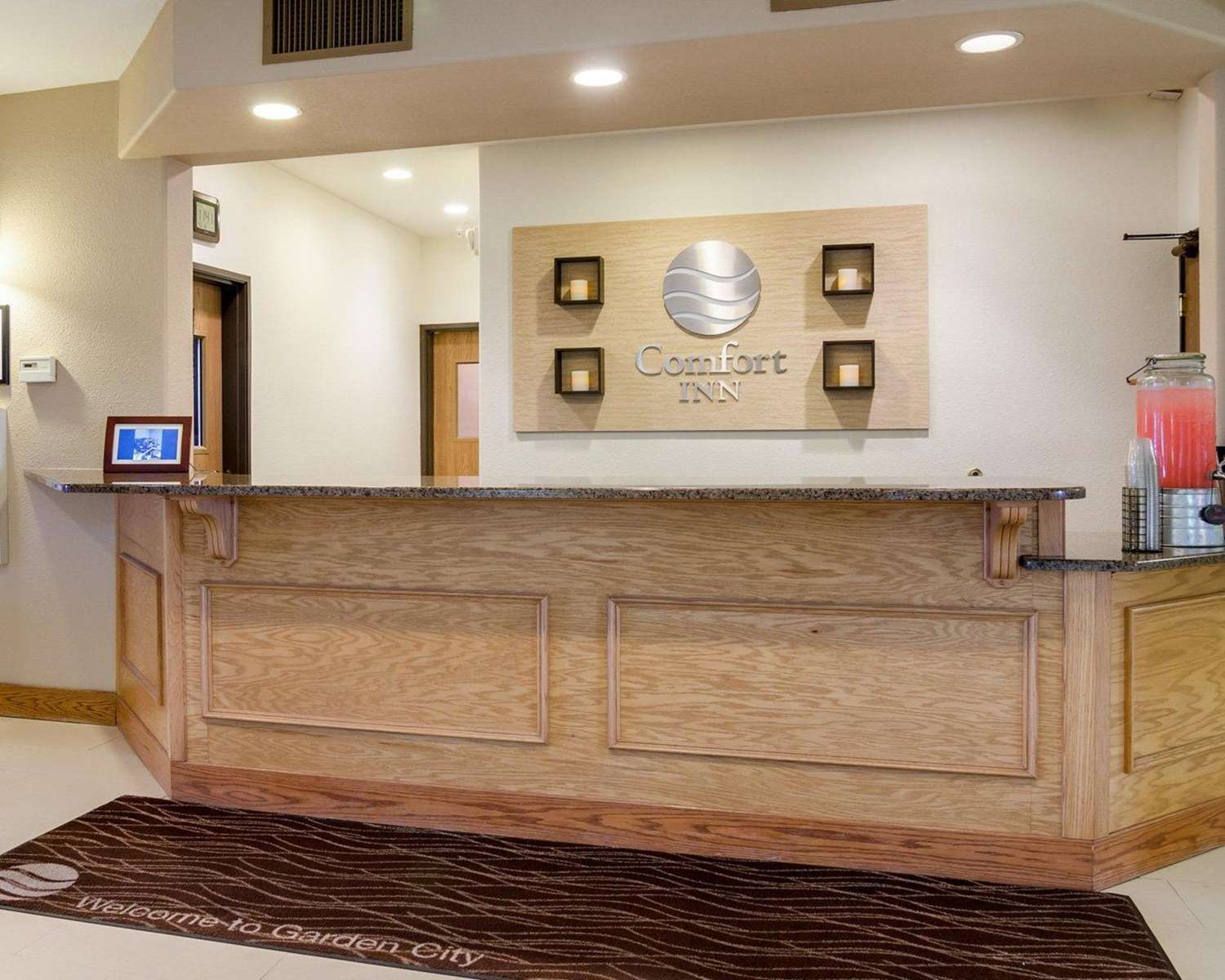 Comfort Inn Garden City 5/19