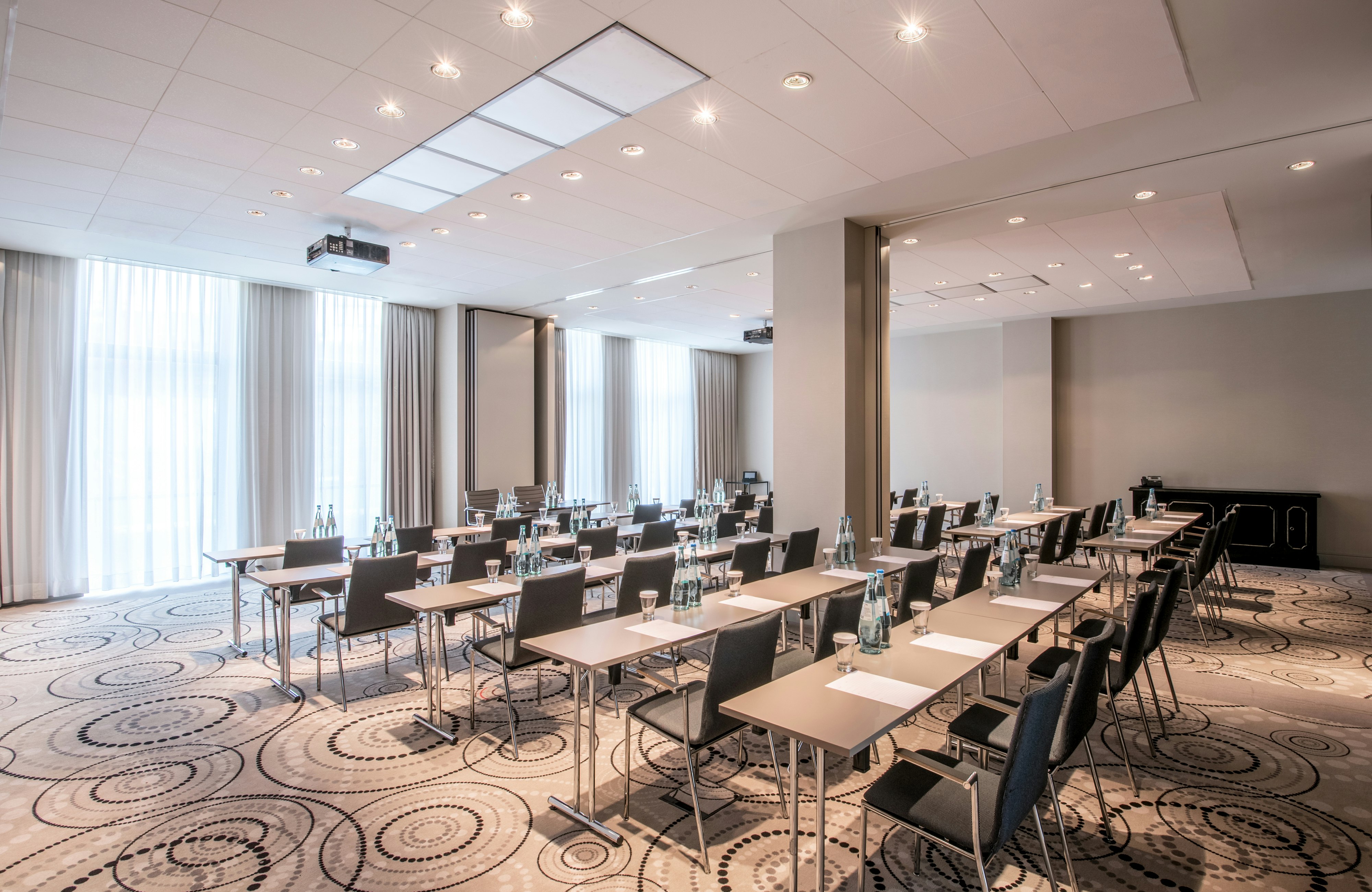 Hotel Berlin Potsdamer Platz by Leonardo Hotels 38/43