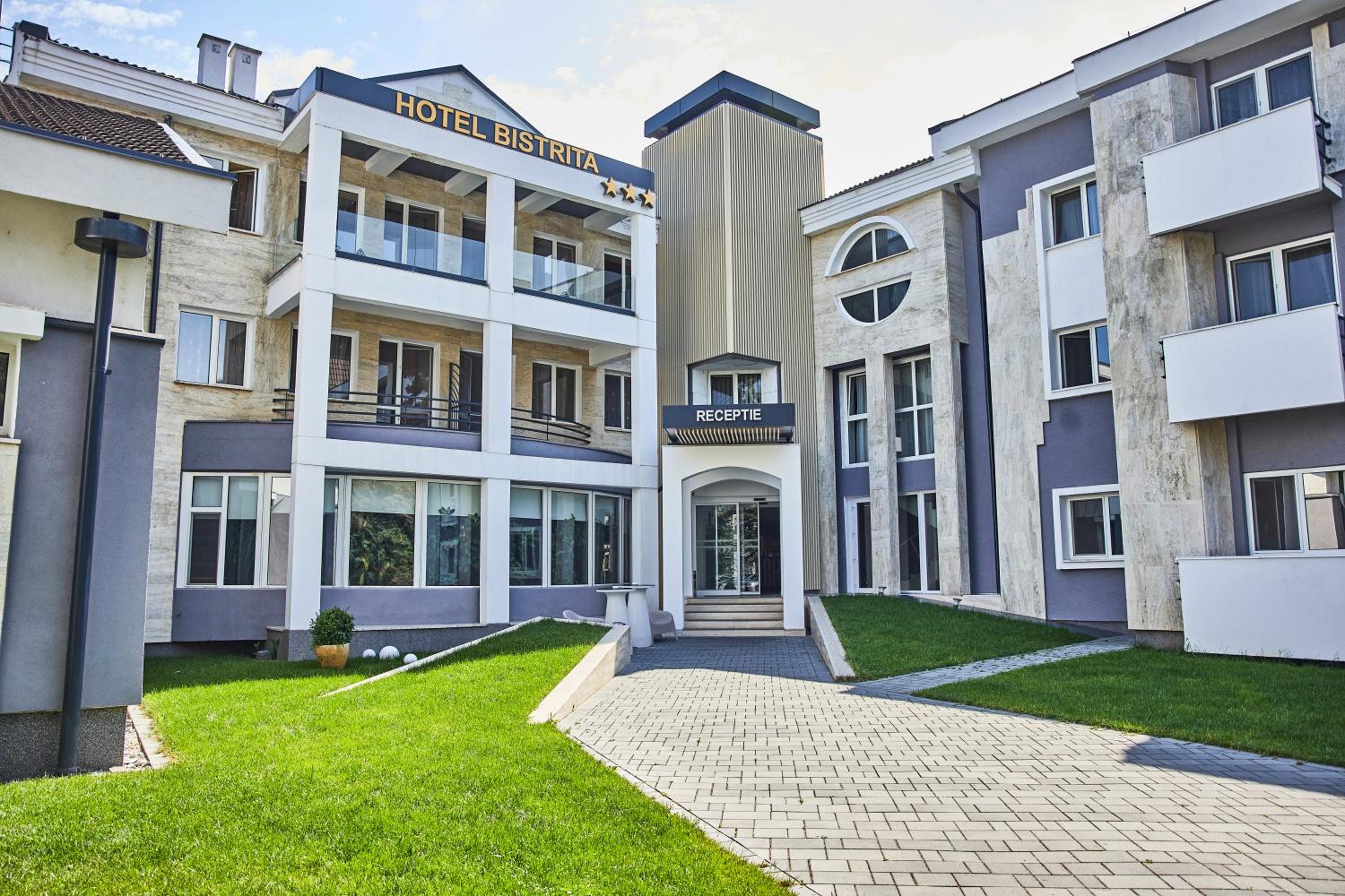 Bistrita Hotel 48/55