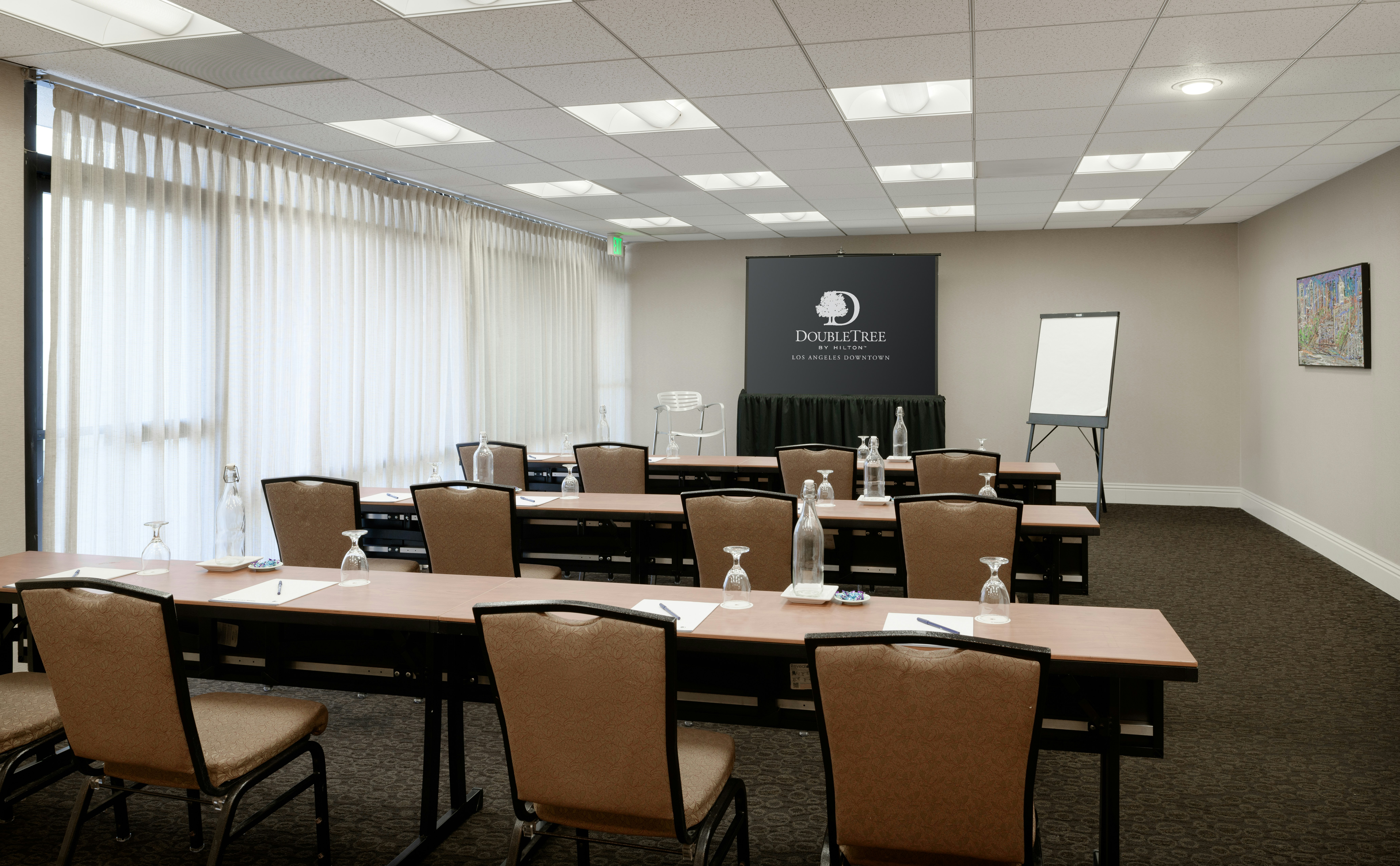 DoubleTree by Hilton Hotel Los Angeles Downtown 58/79