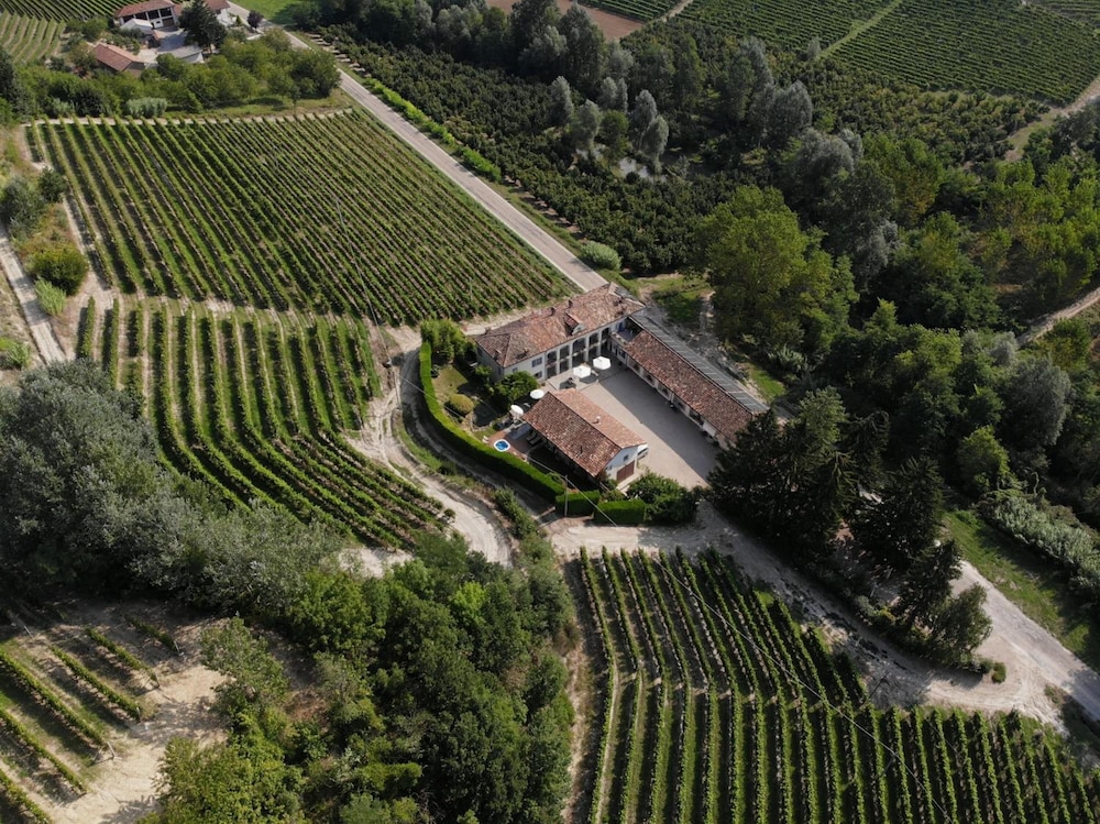Agriturismo Marcarini 28/39