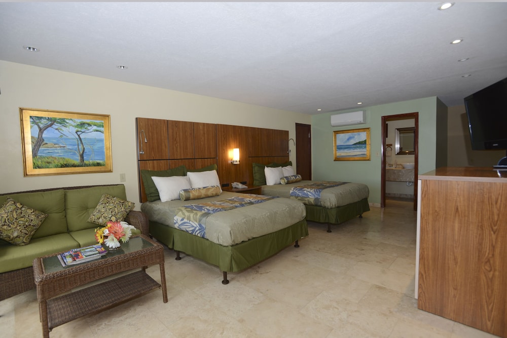Lindbergh Bay Hotel And Villas 9/68