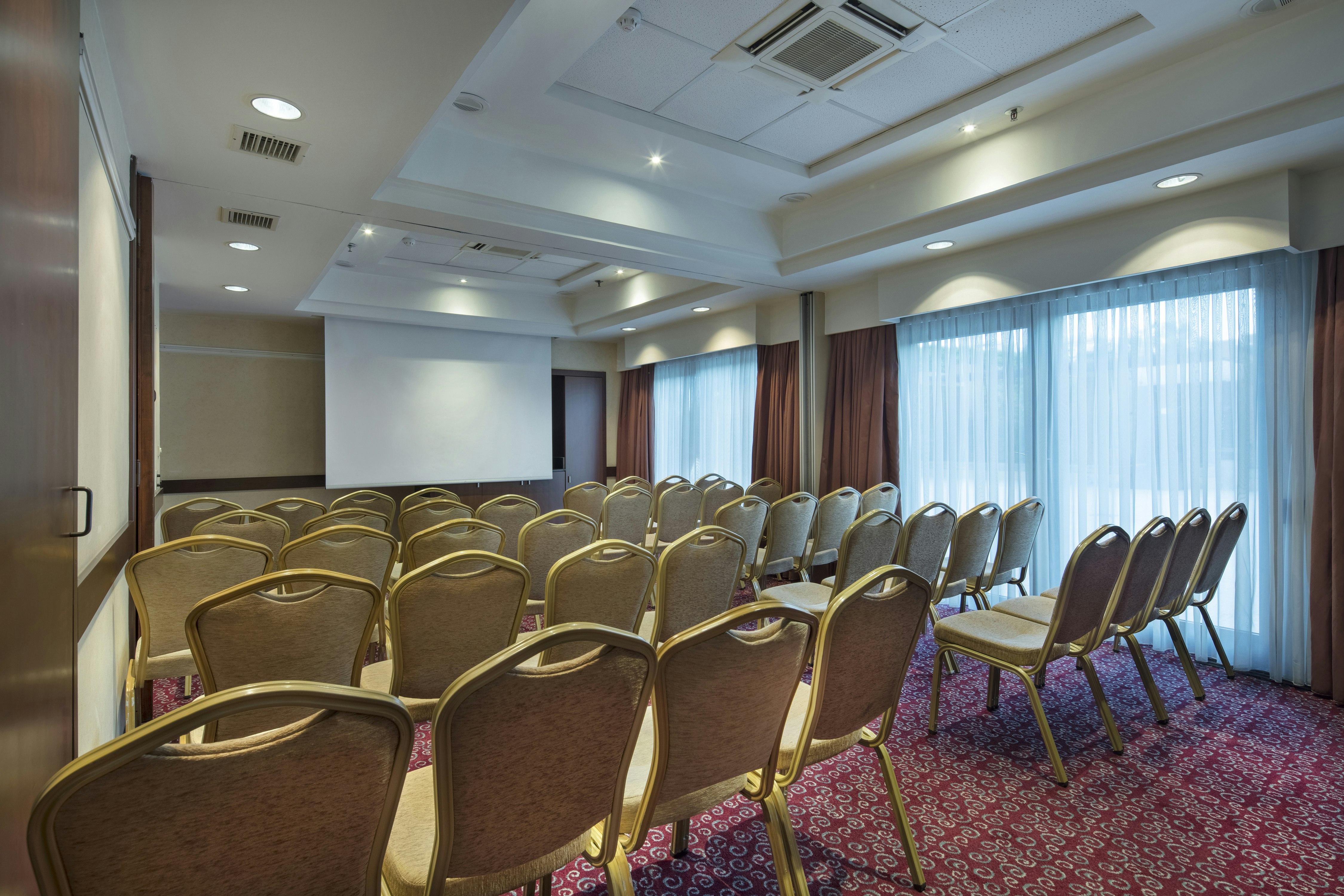 Mersin Hiltonsa Hotel 70/82