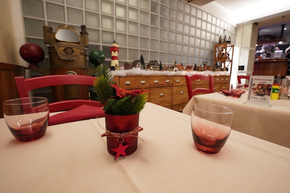 Hotel Ristorante Bahnhof Haus 31/50