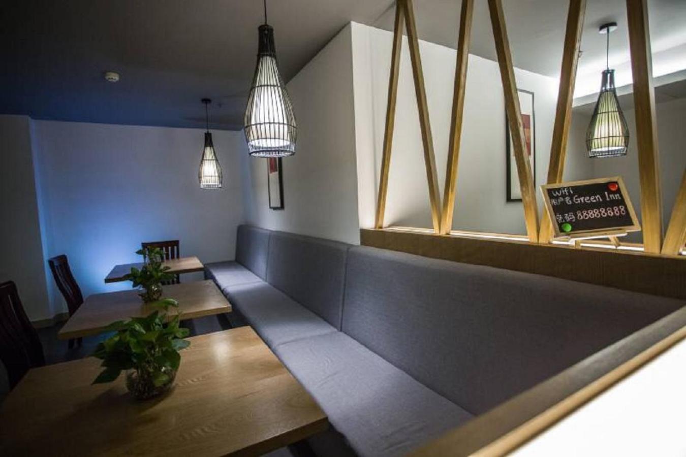 GreenTree Inn Taizhou Golden Eagle Shopping Center Dongfeng Road Express Hotel 6/39