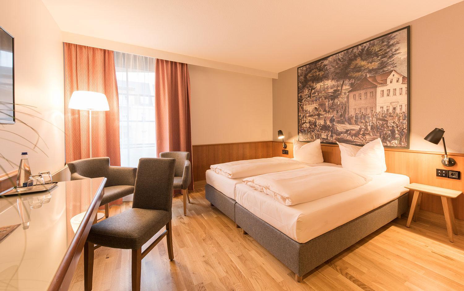 Bayerischer Hof 12/47