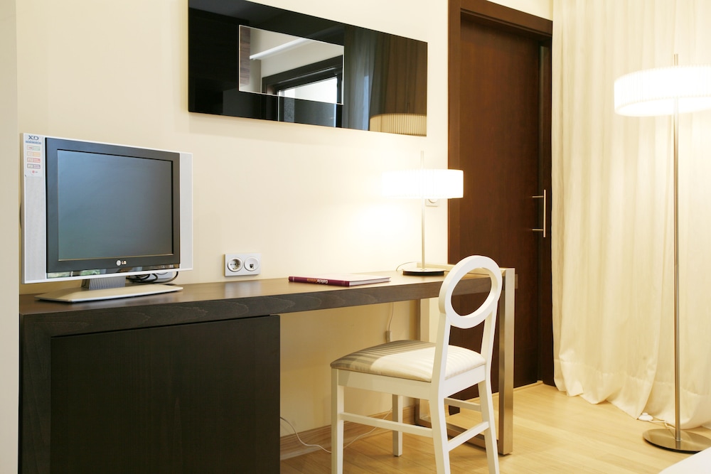 Hotel Spa Bienestar Moana 54/63