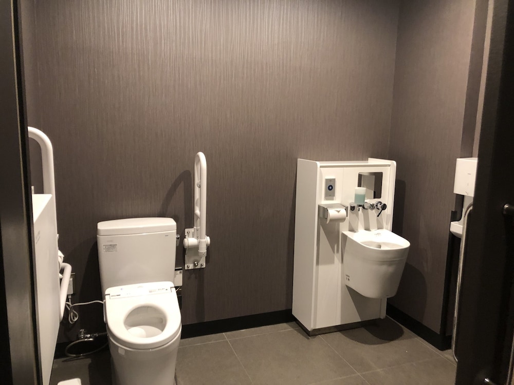 Ai Hotel Keikyu Kamata 43/48