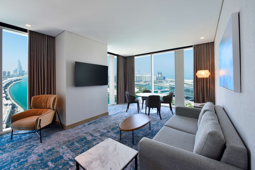 Hilton Garden Inn Bahrain Bay 36/64