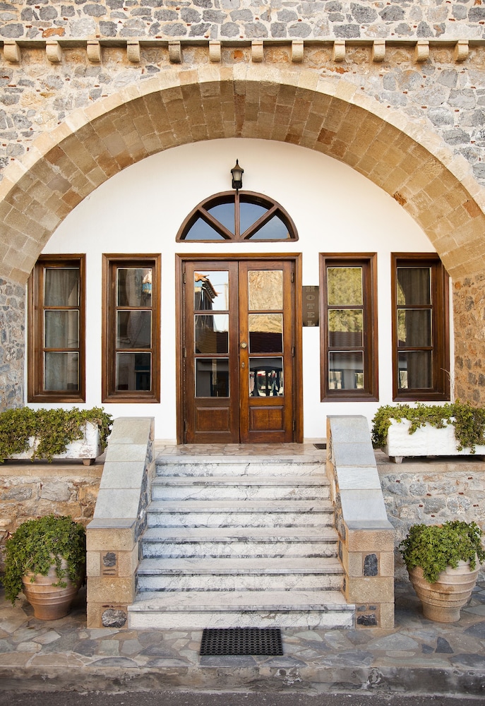 Filoxenia Hotel 5/50