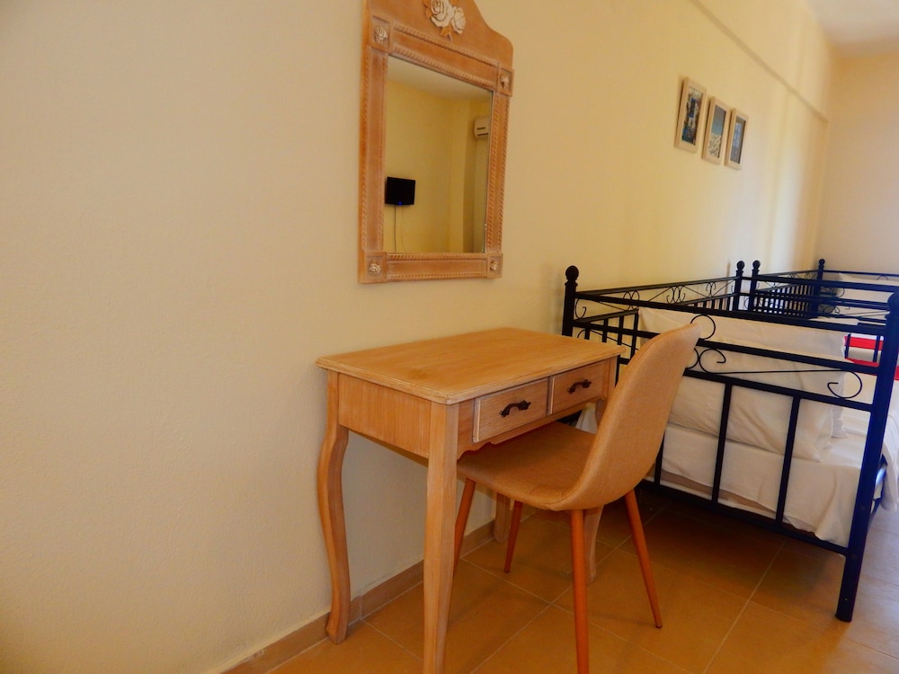 Kripis Studio Paliouri 25/44