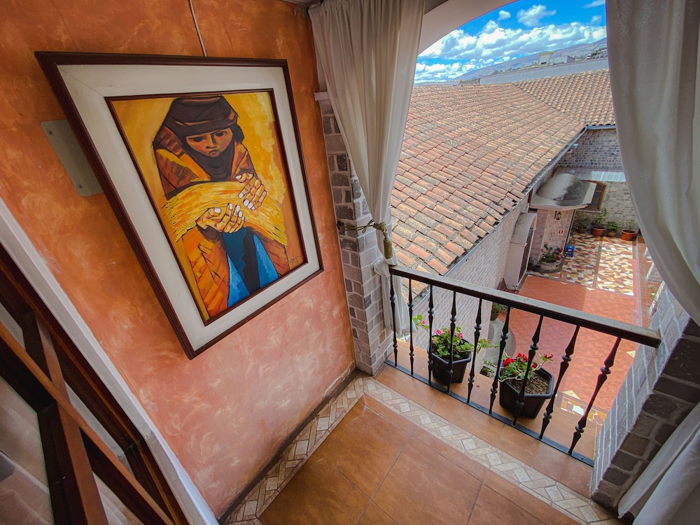 Villa de Tacvnga Hotel 25/50