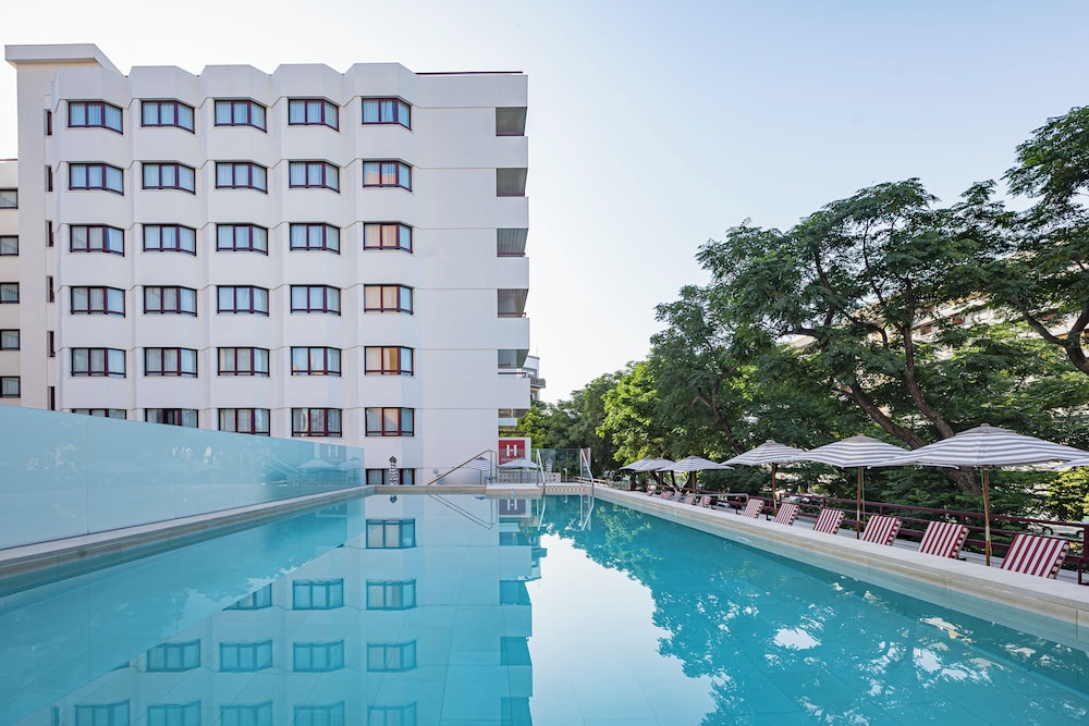 Hesperia Sevilla Hotel 2/72
