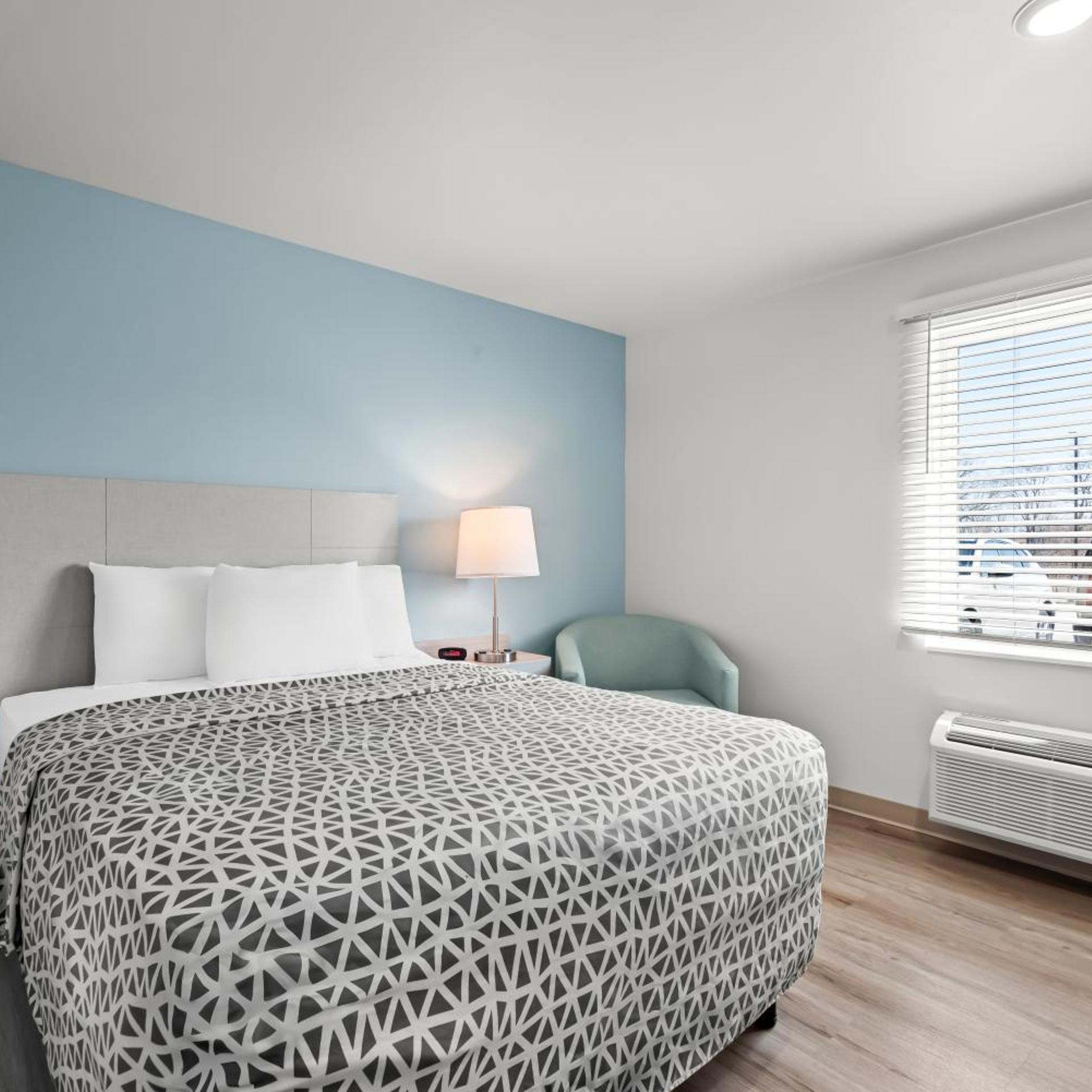 WoodSpring Suites Coralville Iowa City 11/41