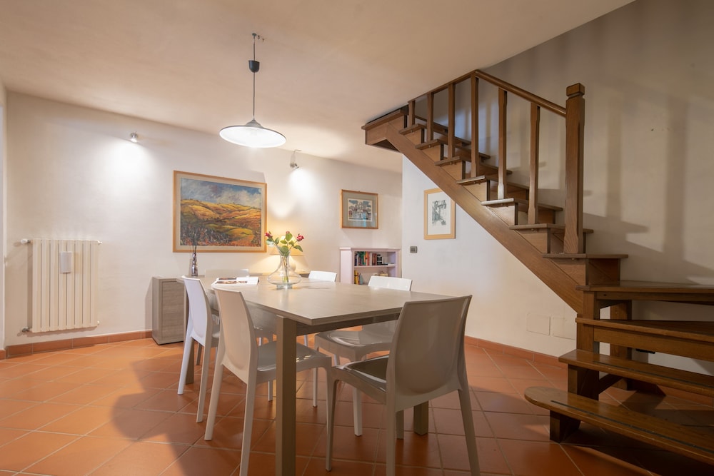 San Frediano House 12/25