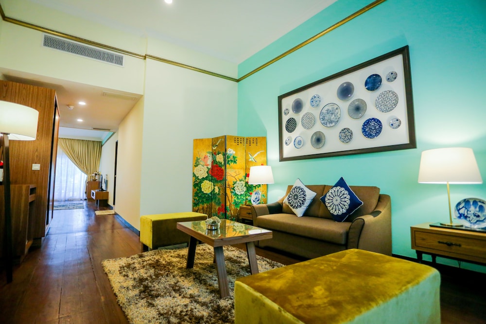 Aava Malacca Hotel 32/48