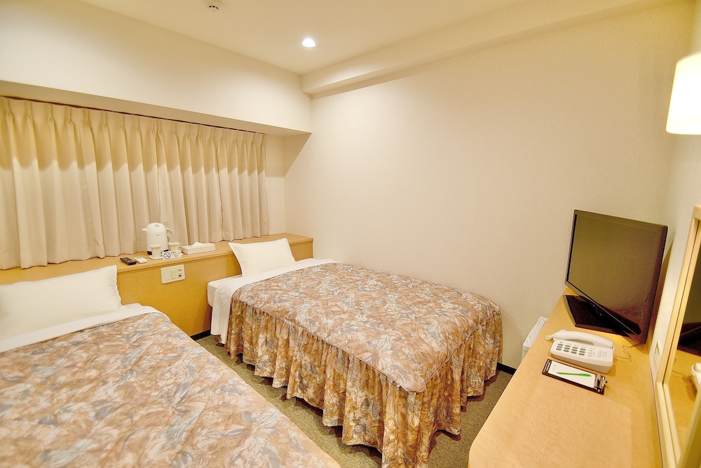 Kyoto Universal Hotel Karasuma 12/36