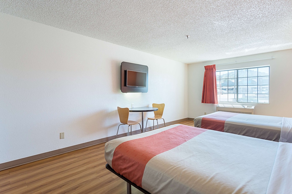 Motel6 Williams, AZ - West - Grand Canyon 6/55