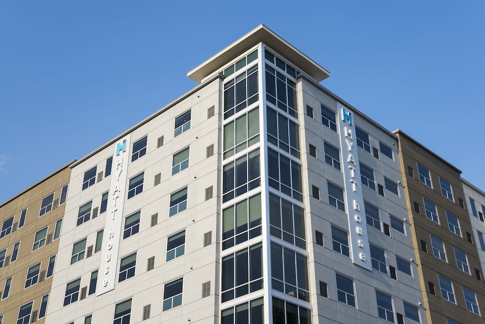 Hyatt House Austin Downtown 11/68