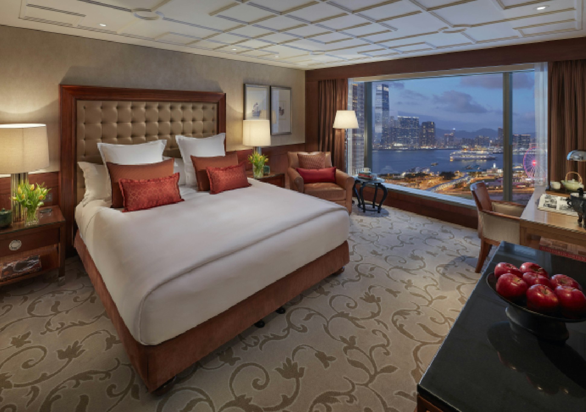 Mandarin Oriental Hong Kong 21/81