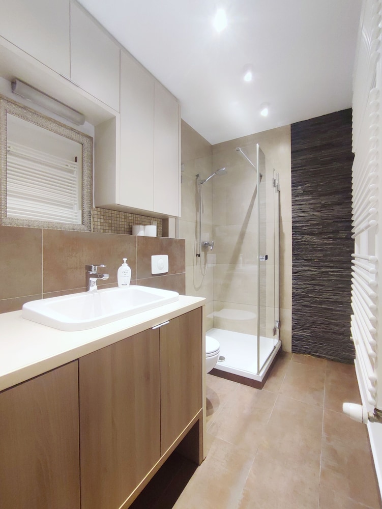 Tower, Panoramic, Queen Bed, Balcony، Turnau City Aparthotel 9/10