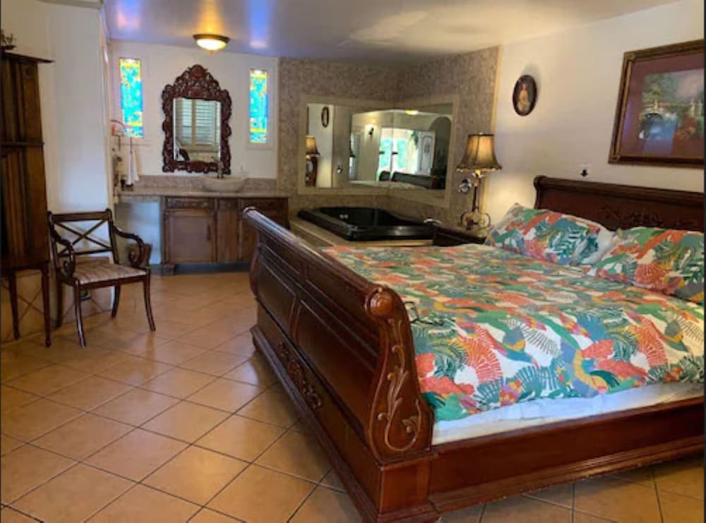 Chantico Inn 18/70