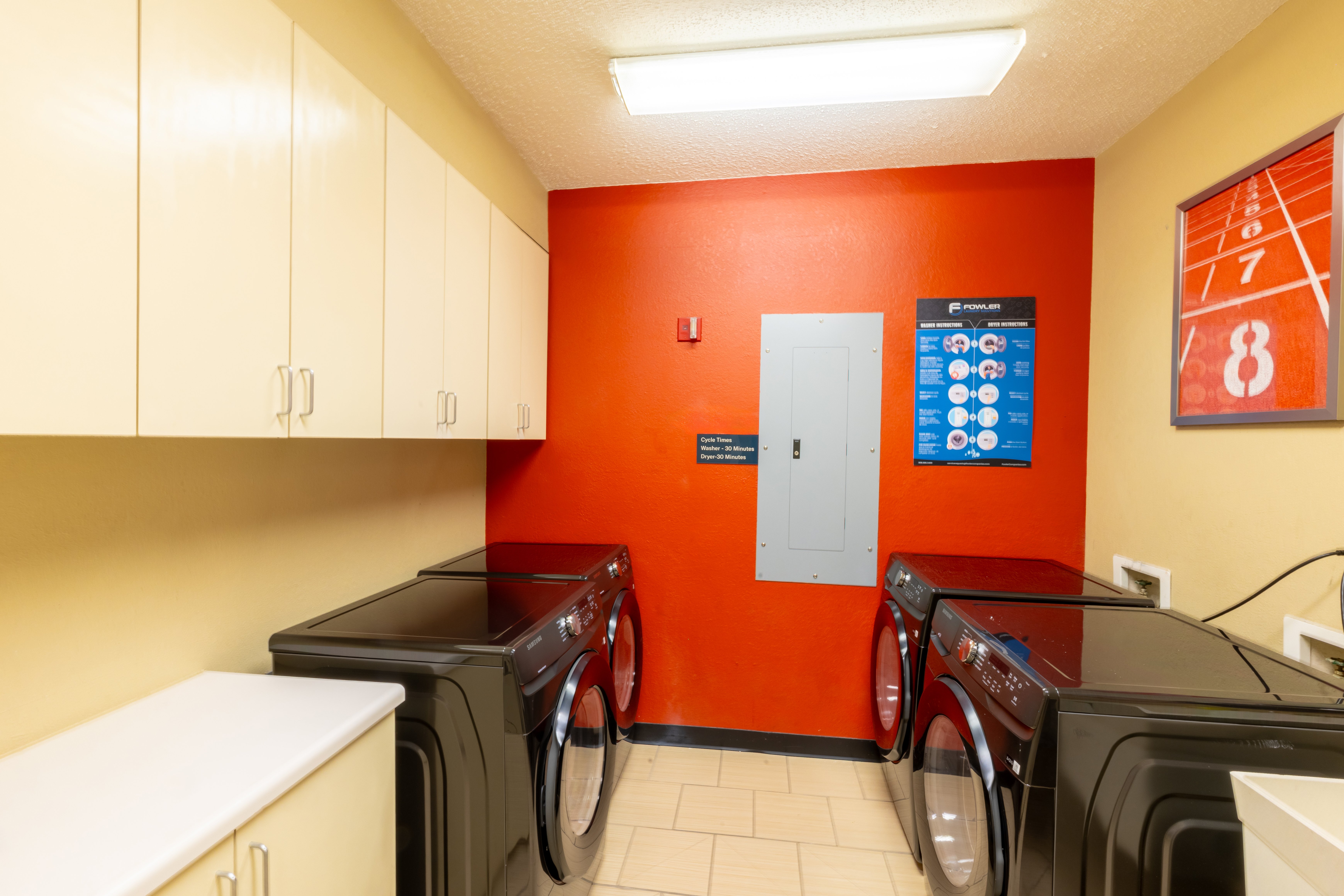 TownePlace Suites Dallas Bedford 30/34