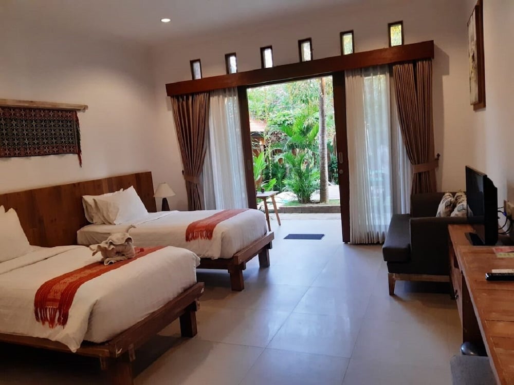 Mina Pelasa Hotel and Resto 31/61