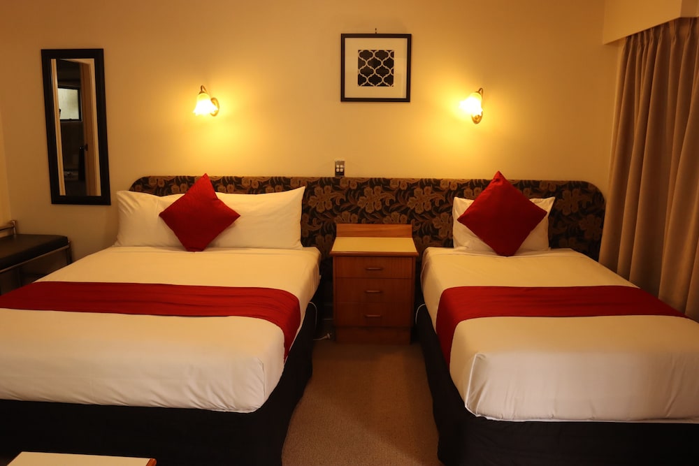 Beetham Park Motel 19/54
