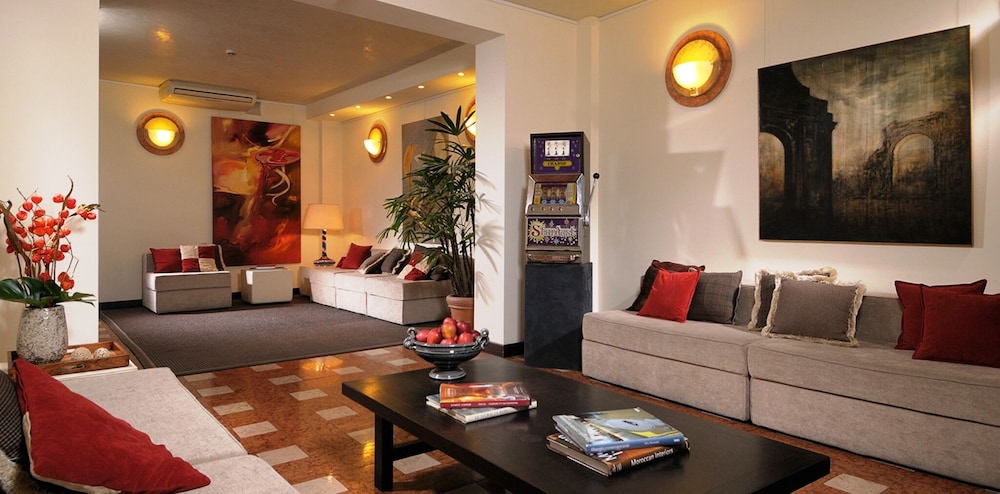 Phi Hotel Bologna 47/71