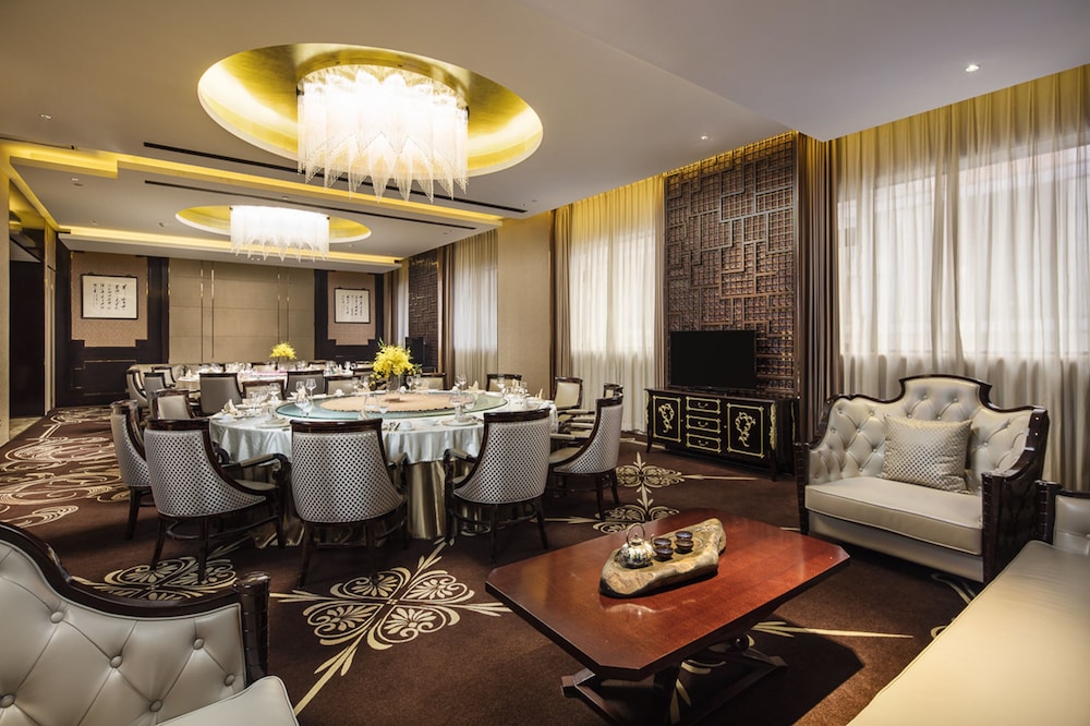 ROYAL CENTURY HOTEL SHANGHAI 22/35