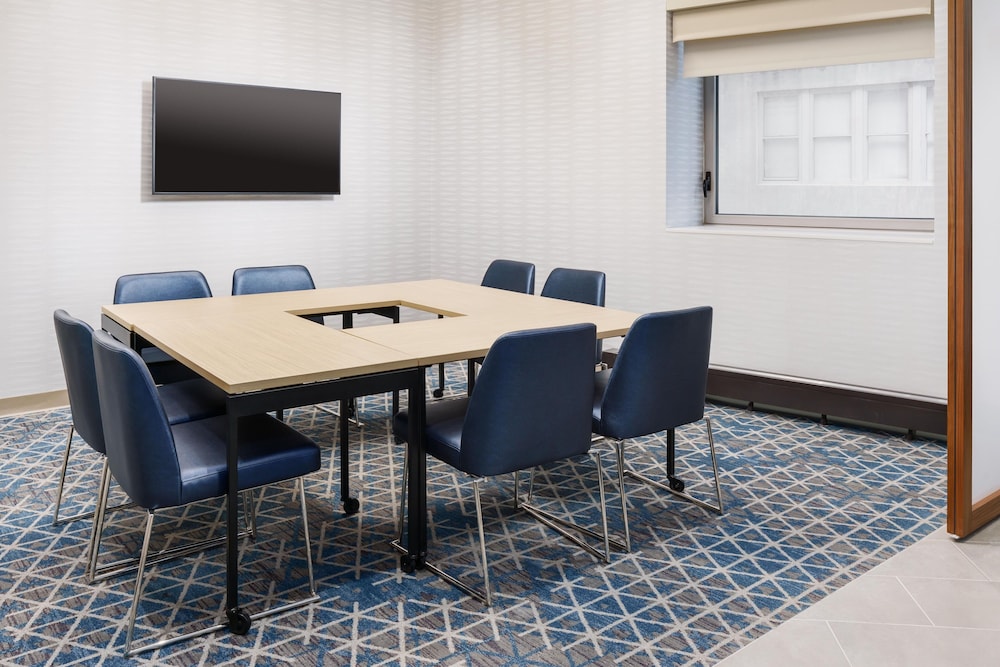 Residence Inn by Marriott New York Downtown Manhattan/Financial District 29/36