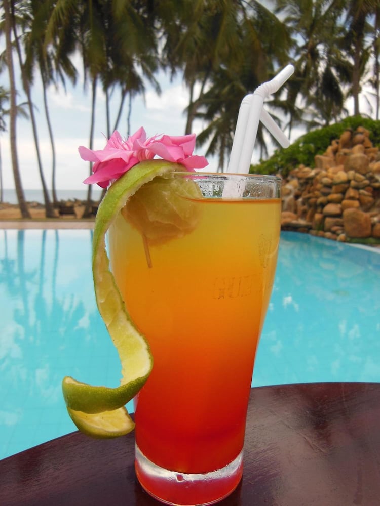 Sanmali Beach 12/41